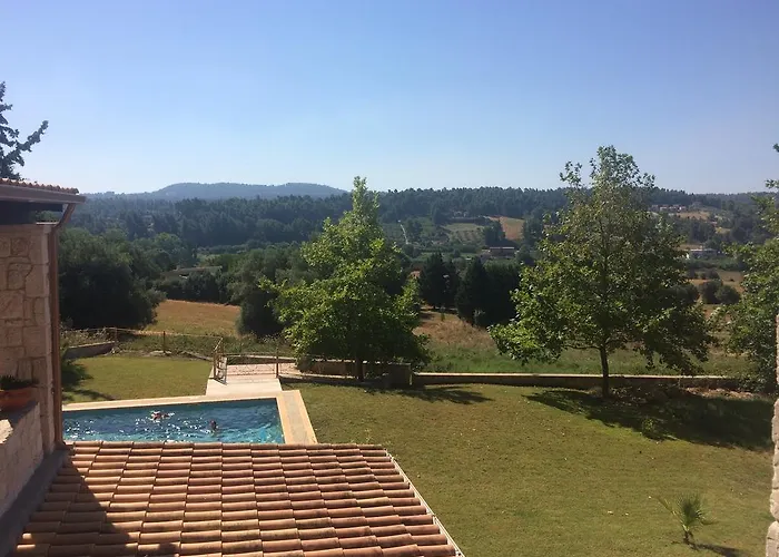 Apartment Helen's Stone House *